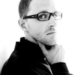 Basto, Yves V
