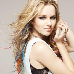 Adam Hicks, Bridgit Mendler, Hayley Kiyoko