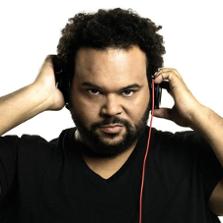 Aqeel, Carlos Jean