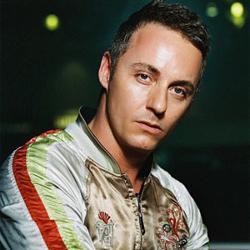 Jean Claude Ades, Sharam Jey