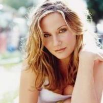 Jennifer Nettles