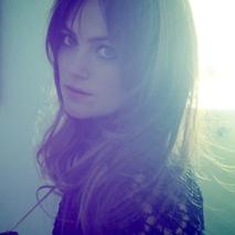 Angus, Julia Stone