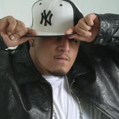 Chyno Nyno, Cosculluela, J-King, Latin Crew, Maximan, Polaco, Syko, Yomo