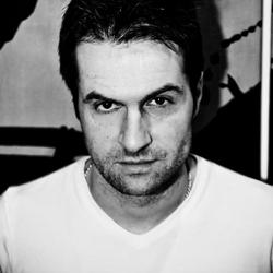 Jerome Isma-Ae, Sebastian Krieg