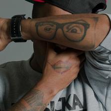 Verse Simmonds